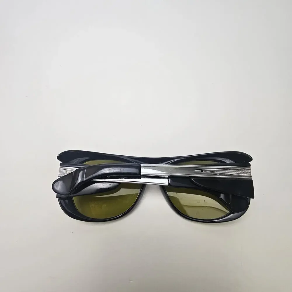 Vintage Aviator Style Korean Polarized Oversized Glasses. Very rare!